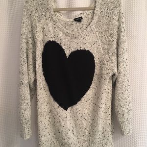 Torrid Heart Sweater EUC